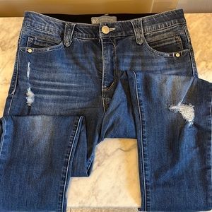 Wit and wisdom distressed skinny Jean